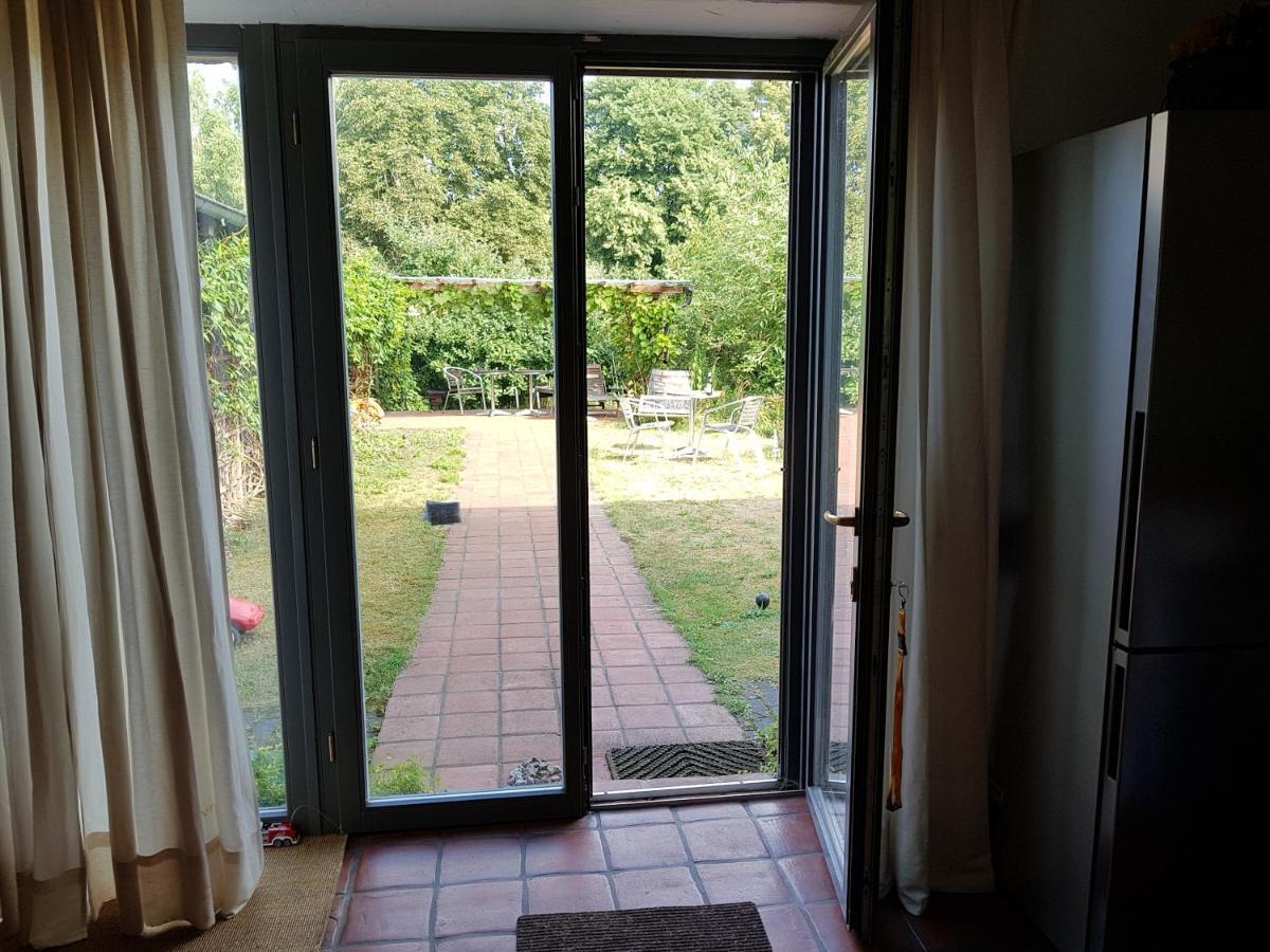 Grosse Wohnung / Haushaelfte In Peetzig Am See Angermunde Dış mekan fotoğraf