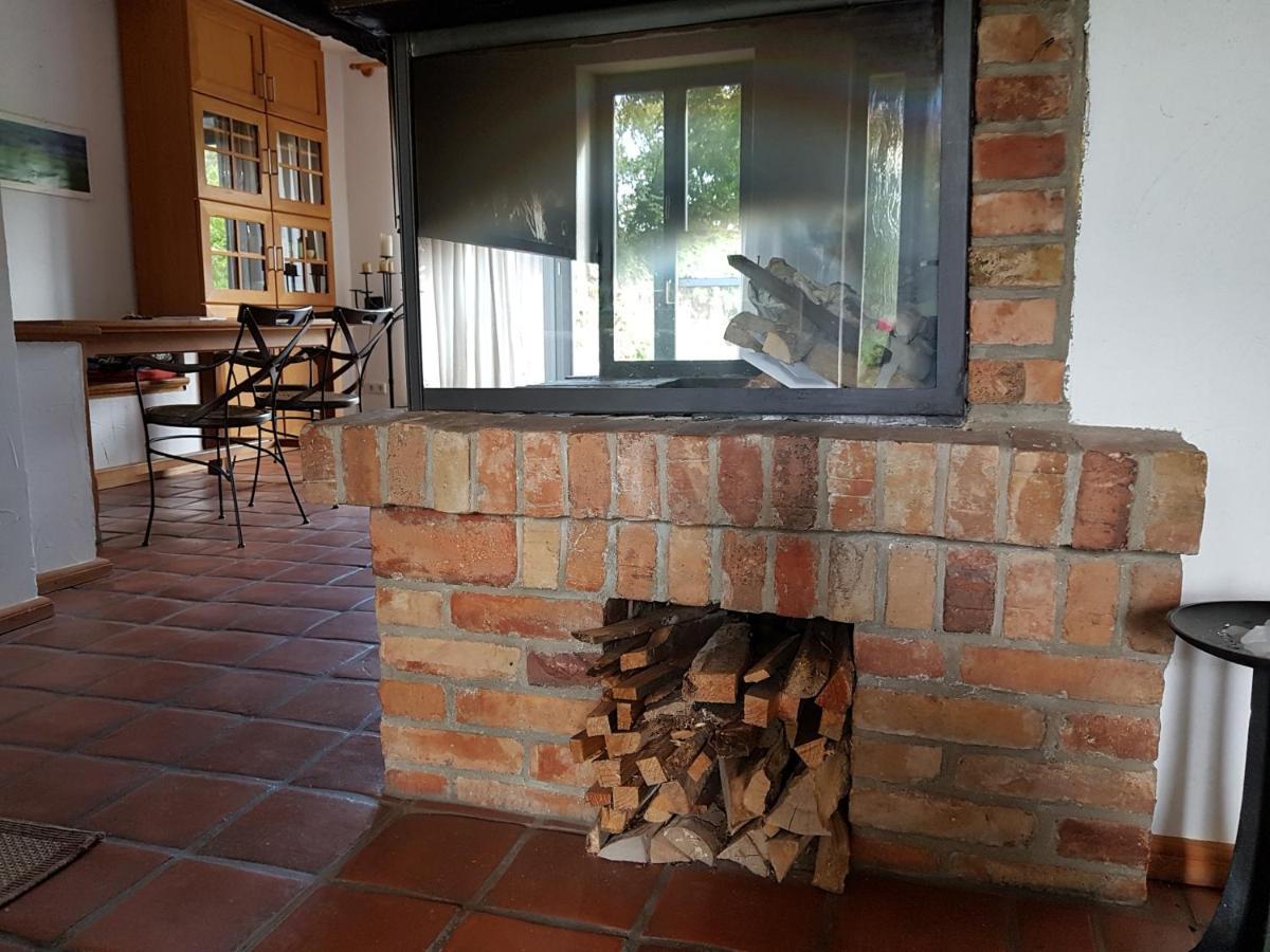 Grosse Wohnung / Haushaelfte In Peetzig Am See Angermunde Dış mekan fotoğraf