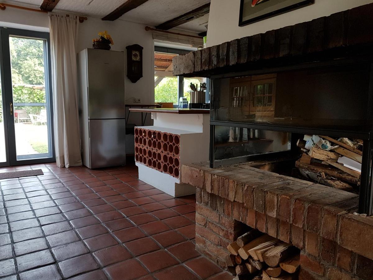 Grosse Wohnung / Haushaelfte In Peetzig Am See Angermunde Dış mekan fotoğraf